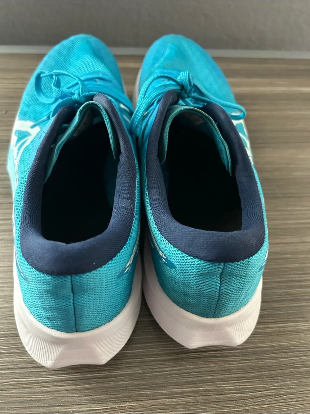 Asics Hyper Speed 4 Men Running Shoes Aqua Sea Flyte Foam 1011B874 Size 11.5